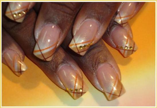 Criss-cross Gold Nails